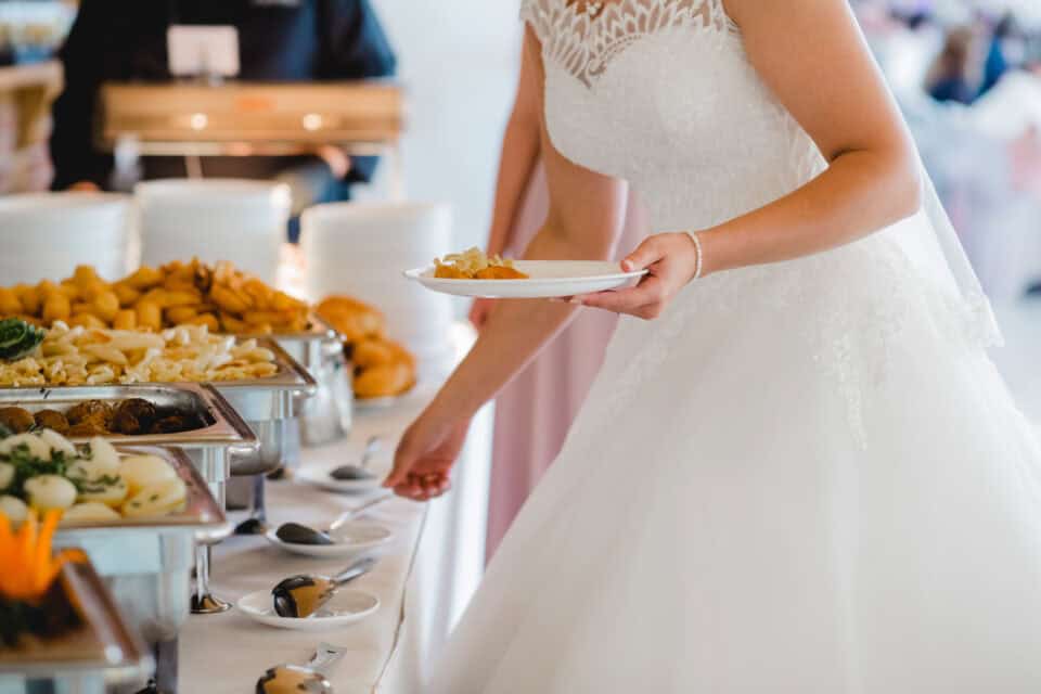 What Type Of Catering Should I Do For A Wedding? 1 AdobeStock 212513113